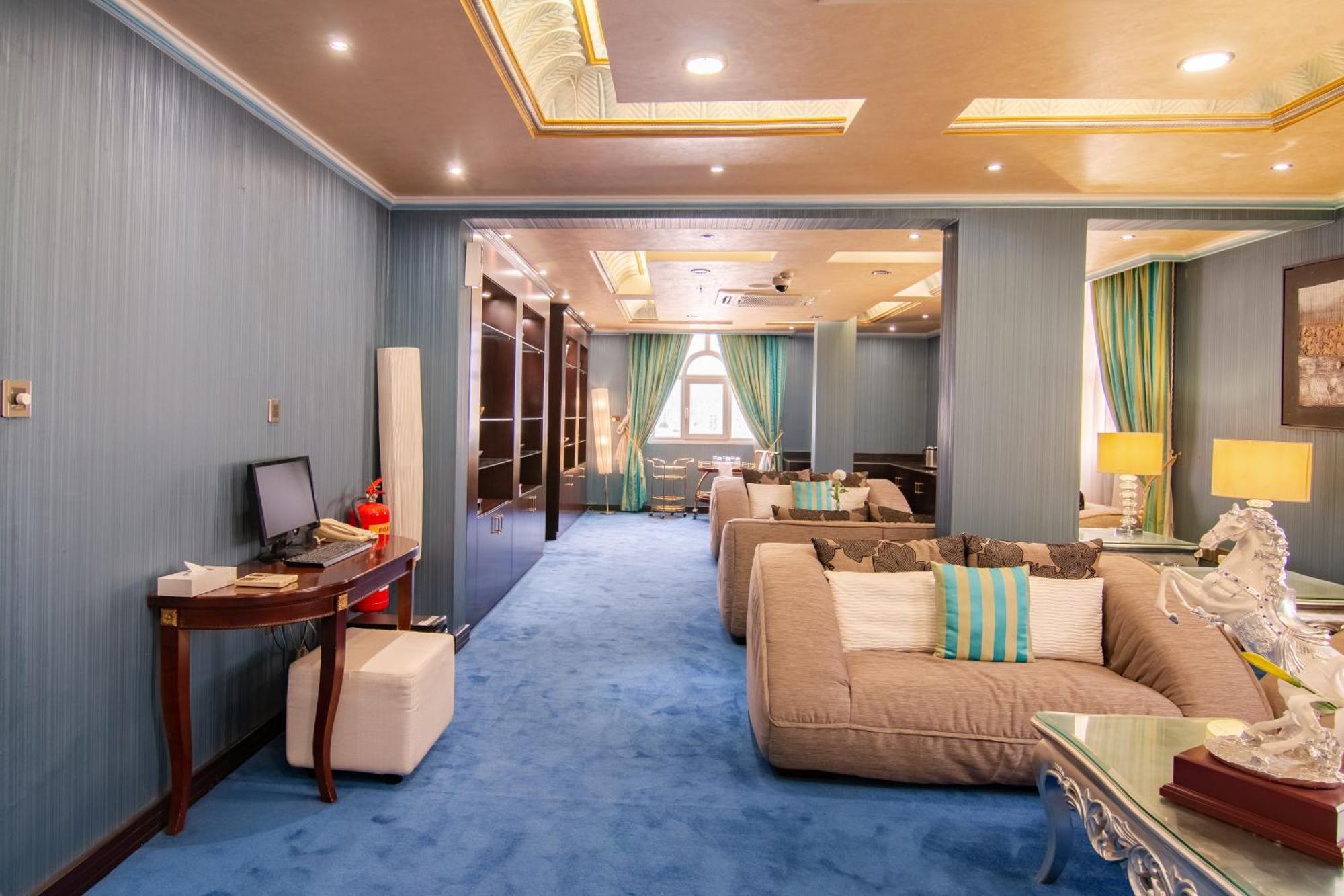 Garden Hotel Muscat By Royal Titan Group Zewnętrze zdjęcie