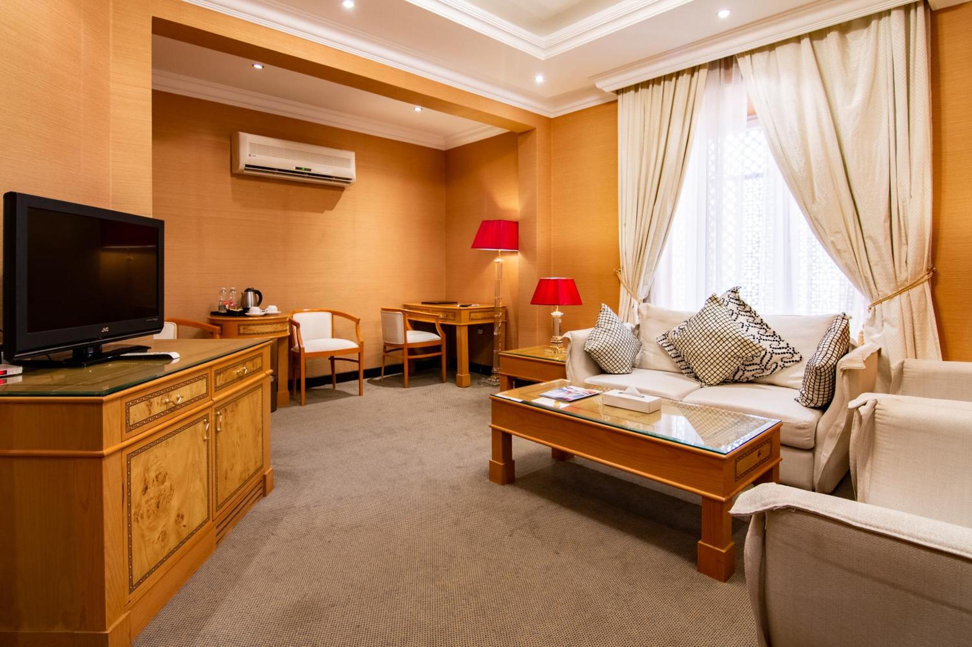 Garden Hotel Muscat By Royal Titan Group Zewnętrze zdjęcie